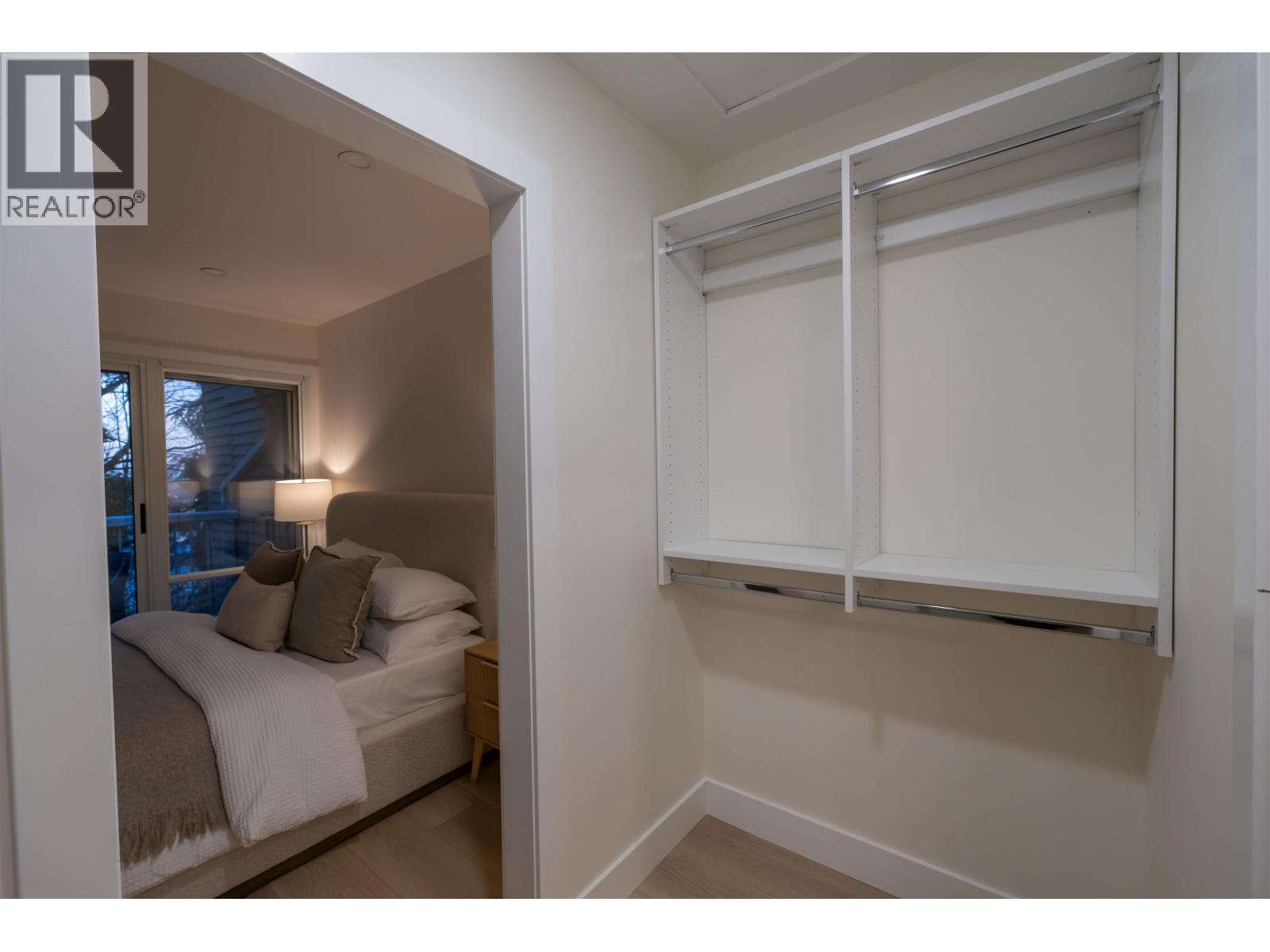 3350 Cobblestone Avenue, Vancouver, British Columbia V5S 4S4 - Photo 15 - R3105093