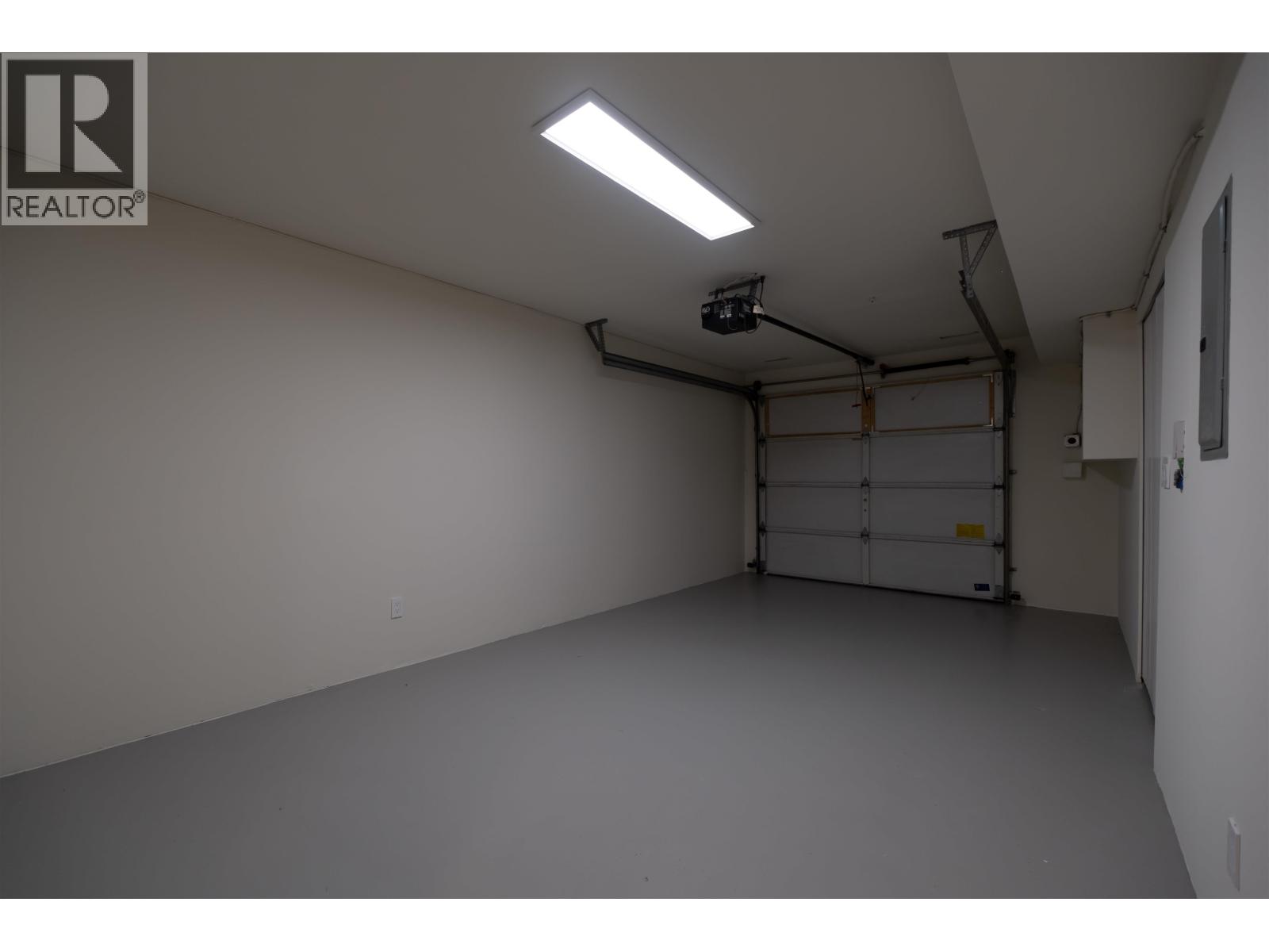 3350 Cobblestone Avenue, Vancouver, British Columbia V5S 4S4 - Photo 25 - R3105093