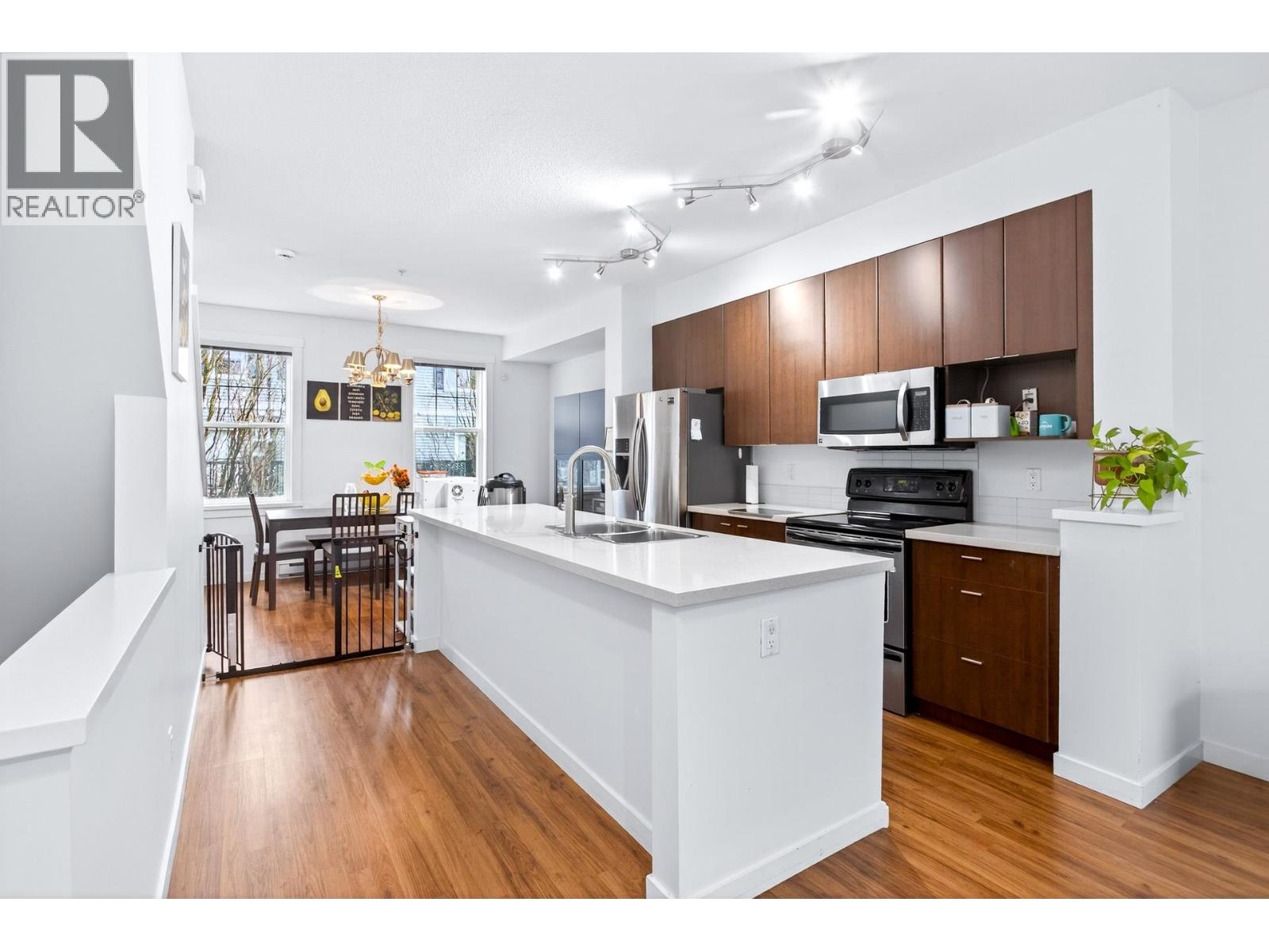 19 19572 Fraser Way, Pitt Meadows, British Columbia  V3Y 0A9 - Photo 6 - R3105435