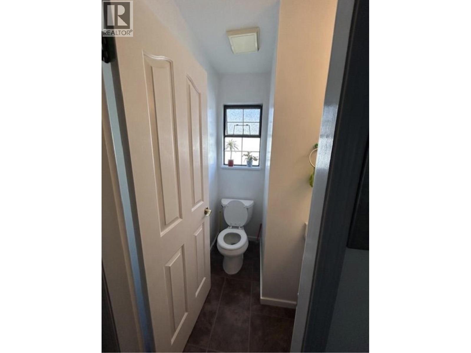 5 8591 Blundell Road, Richmond, British Columbia  V6Y 1K2 - Photo 9 - R3105450