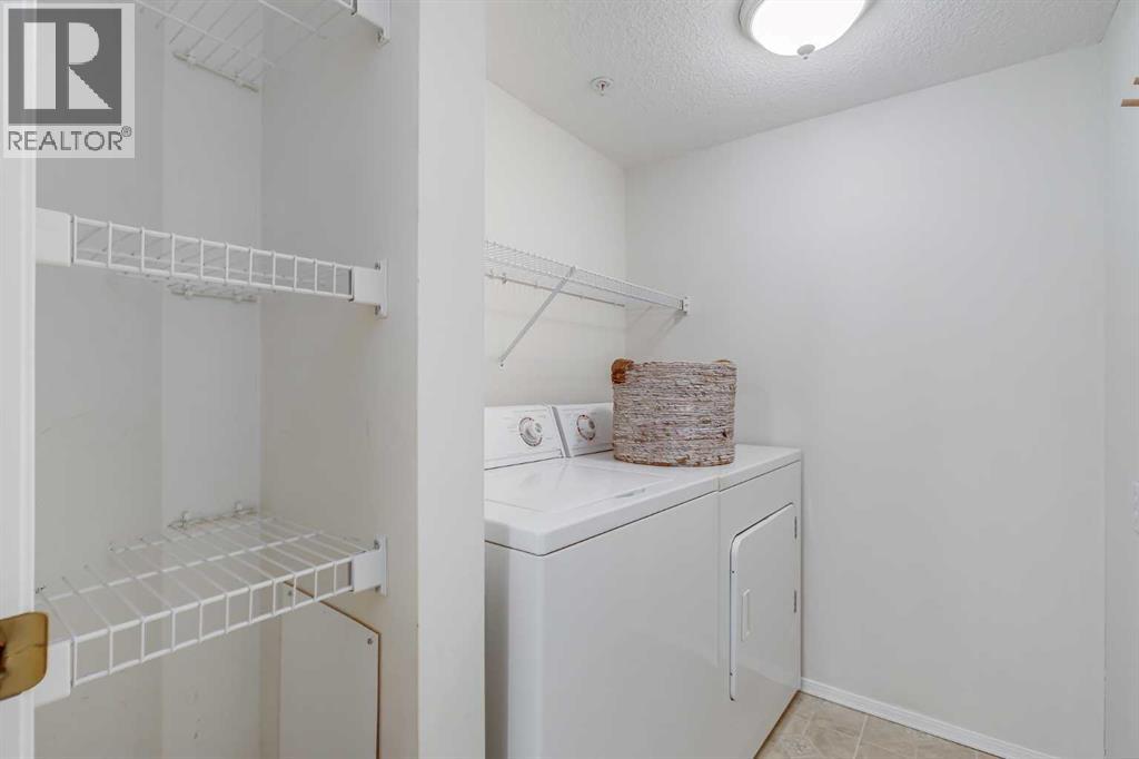 3205, 3000 Sienna Park Green Sw, Calgary, Alberta T3H 3N7 - Photo 13 - A2282468