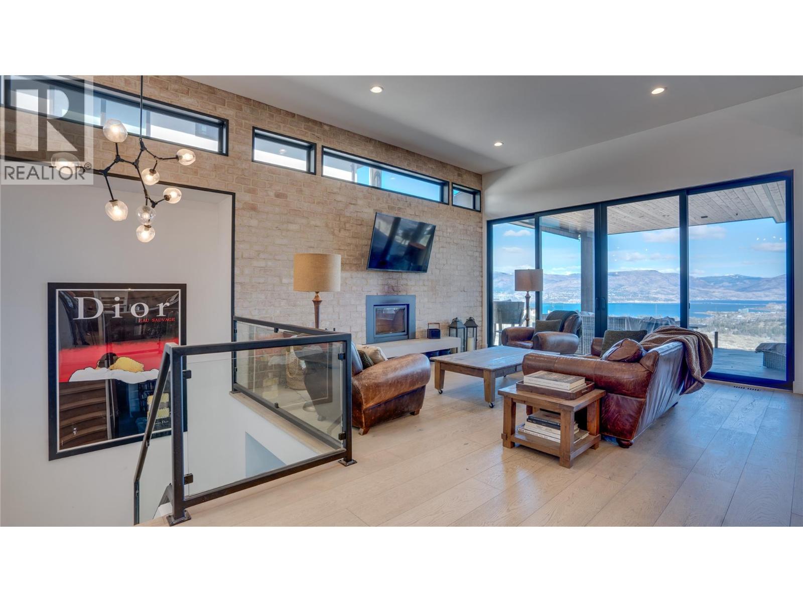 1220 Ponds Avenue Kelowna, BC V1W5N1_22