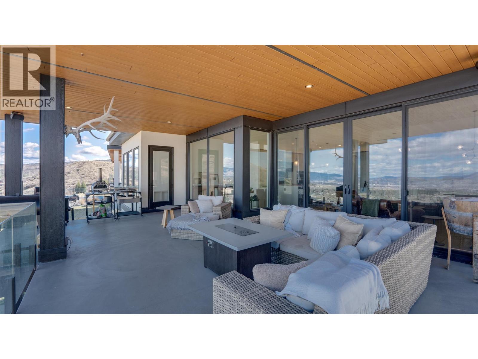 1220 Ponds Avenue Kelowna, BC V1W5N1_17