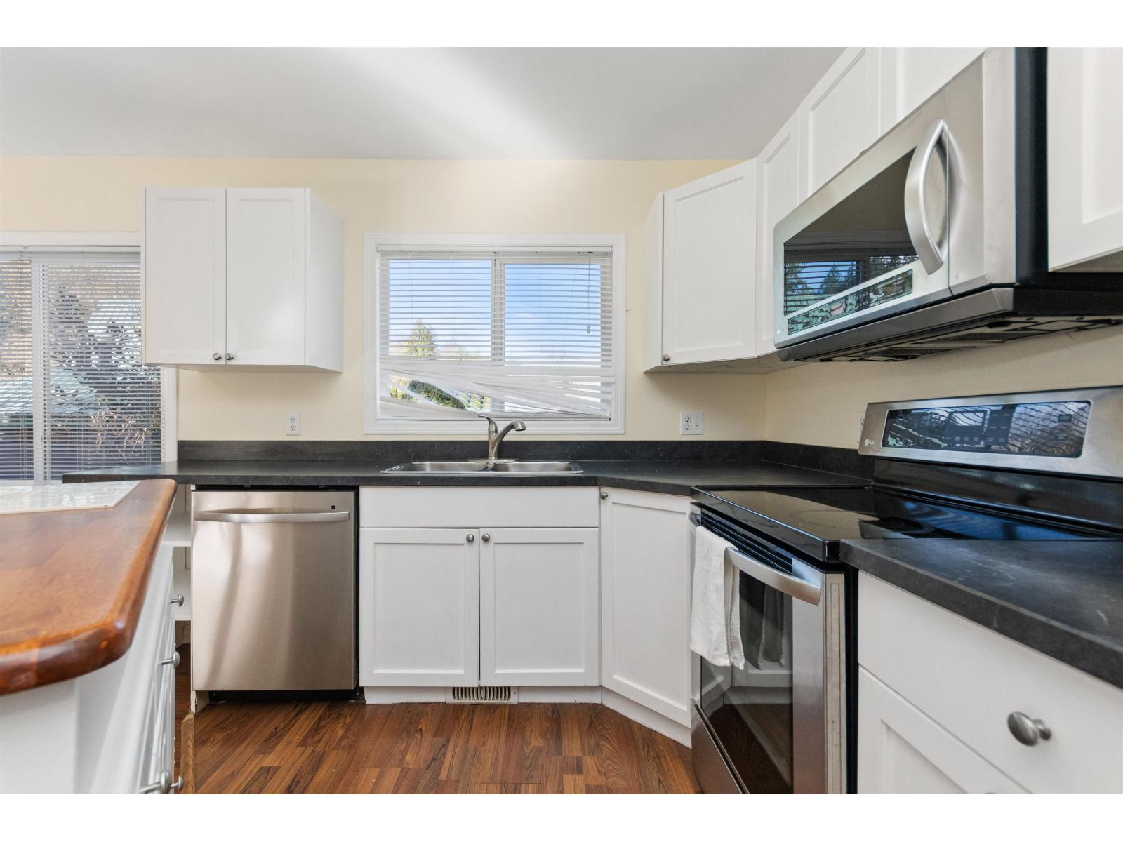 66522 Summer Road, Kawkawa Lake, Hope, British Columbia  V0X 1L1 - Photo 14 - R3104001