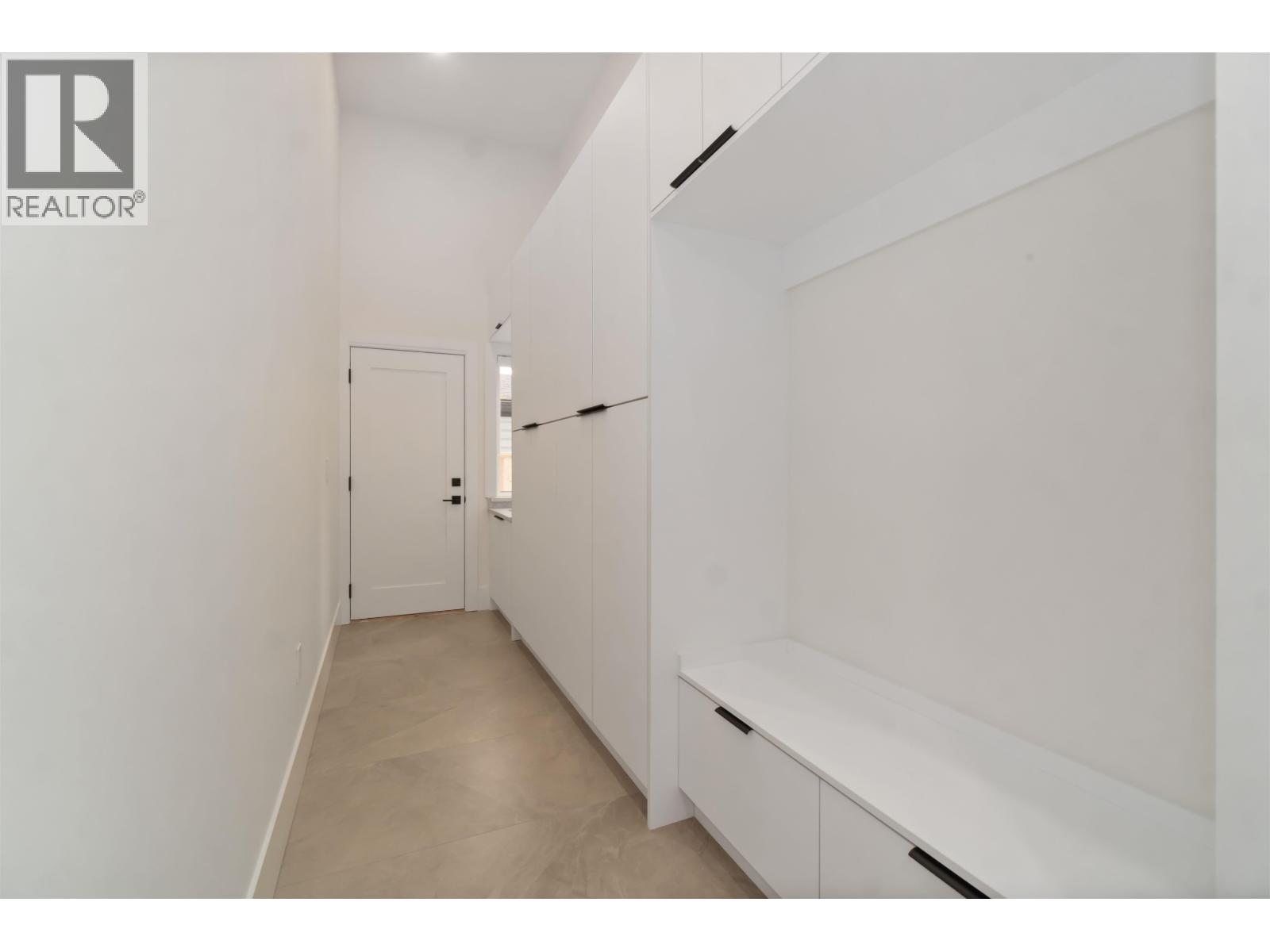 827 Atkins Street, Coquitlam, British Columbia  V3J 5Z6 - Photo 31 - R3105275