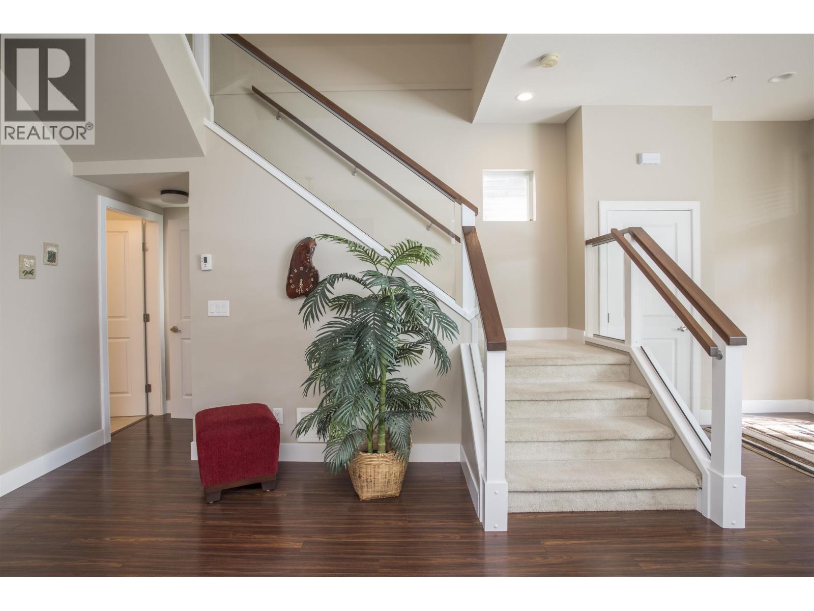 10497 Robertson Street, Maple Ridge, British Columbia  V2W 0H8 - Photo 14 - R3105420