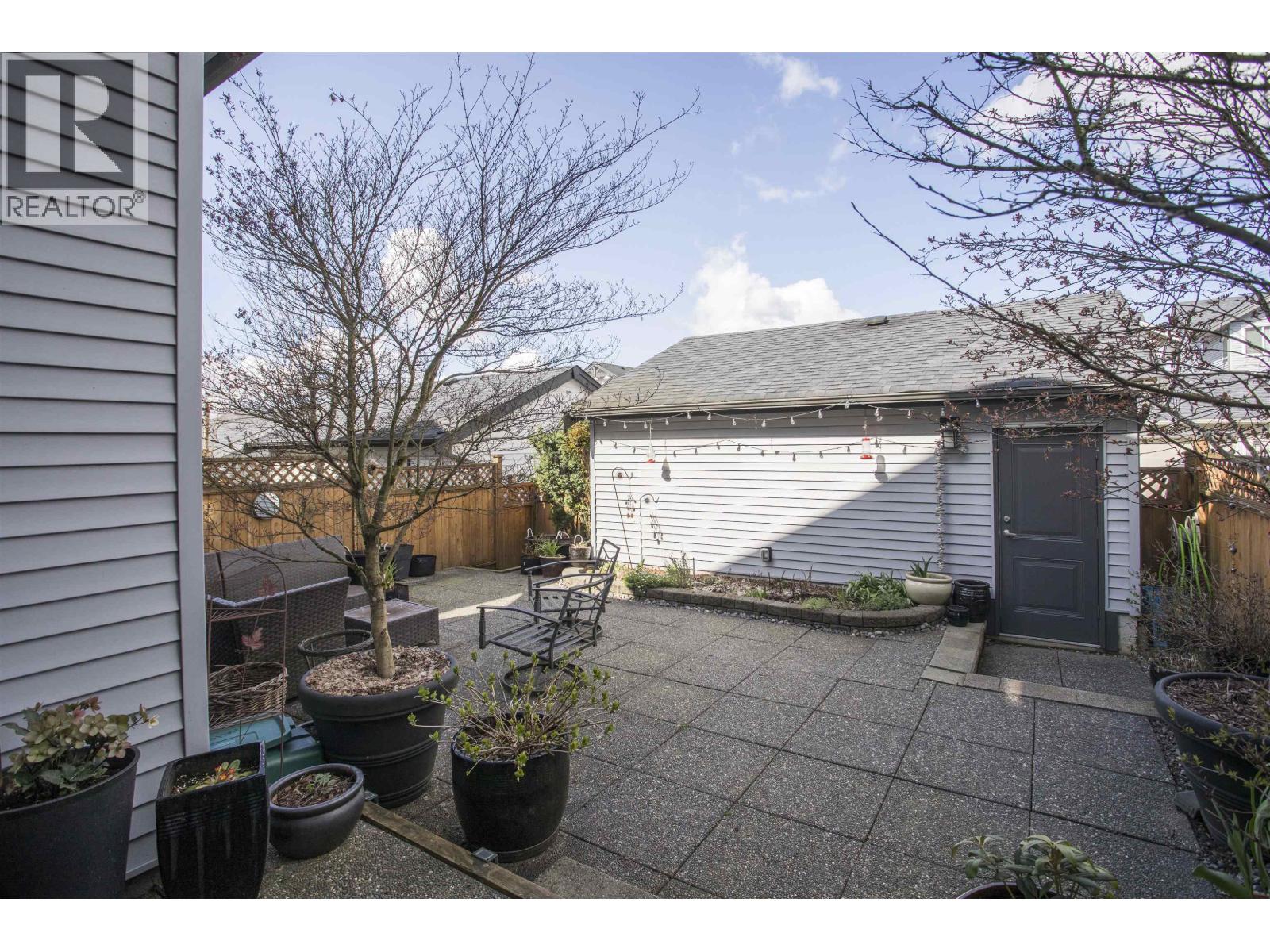 10497 Robertson Street, Maple Ridge, British Columbia  V2W 0H8 - Photo 37 - R3105420