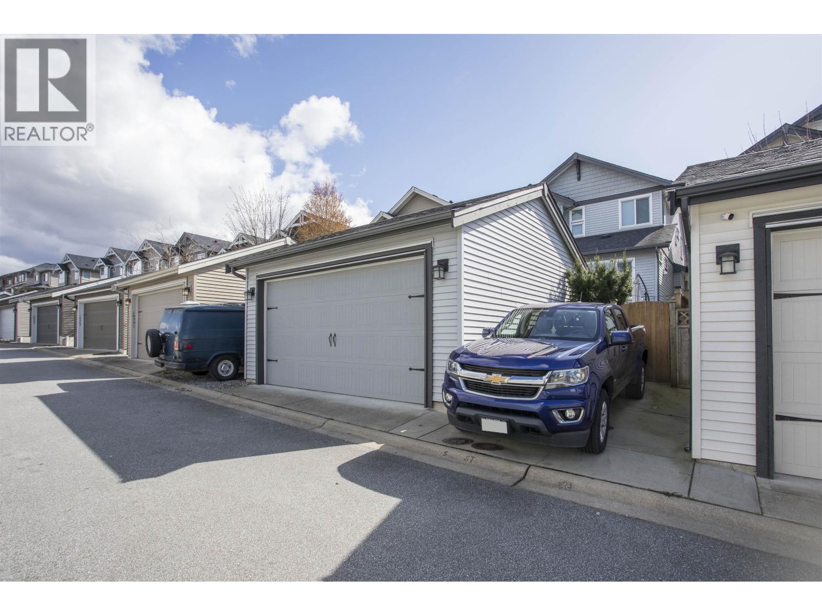 10497 Robertson Street, Maple Ridge, British Columbia  V2W 0H8 - Photo 39 - R3105420