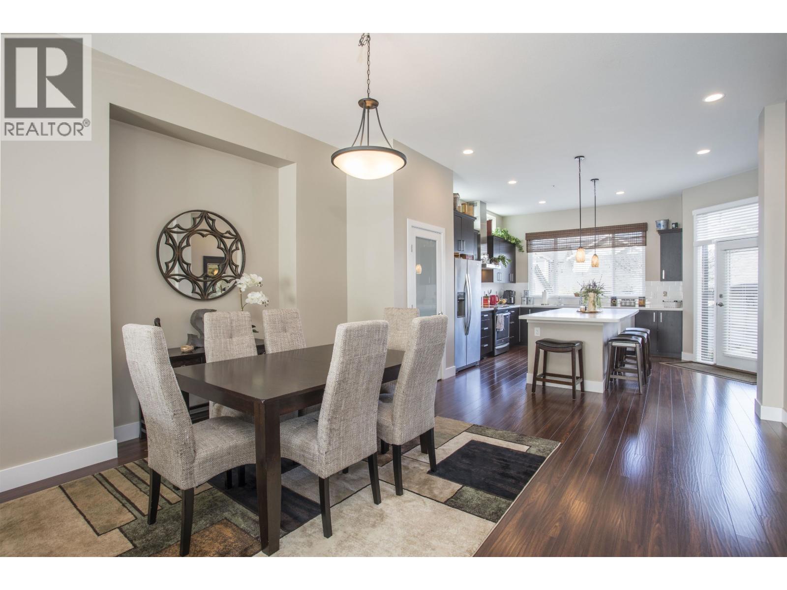 10497 Robertson Street, Maple Ridge, British Columbia  V2W 0H8 - Photo 5 - R3105420