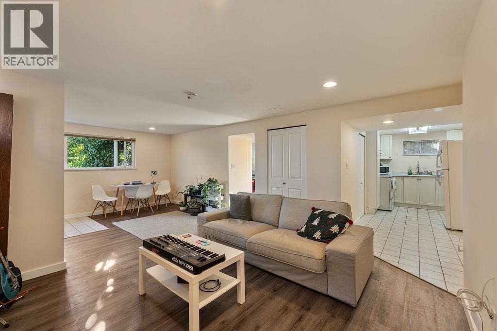 231 E Eighth Avenue, New Westminster, British Columbia  V3L 4K3 - Photo 30 - R3105421