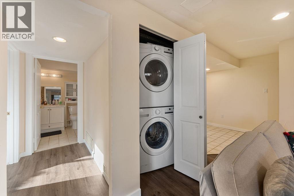 231 E Eighth Avenue, New Westminster, British Columbia  V3L 4K3 - Photo 33 - R3105421