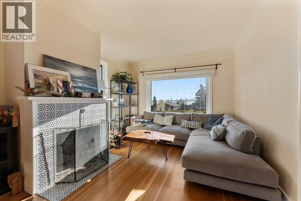 231 E Eighth Avenue, New Westminster, British Columbia  V3L 4K3 - Photo 7 - R3105421