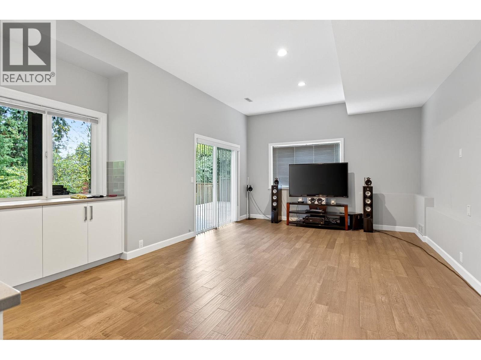 1411 Madrona Place, Coquitlam, British Columbia  V3E 2S5 - Photo 29 - R3105443