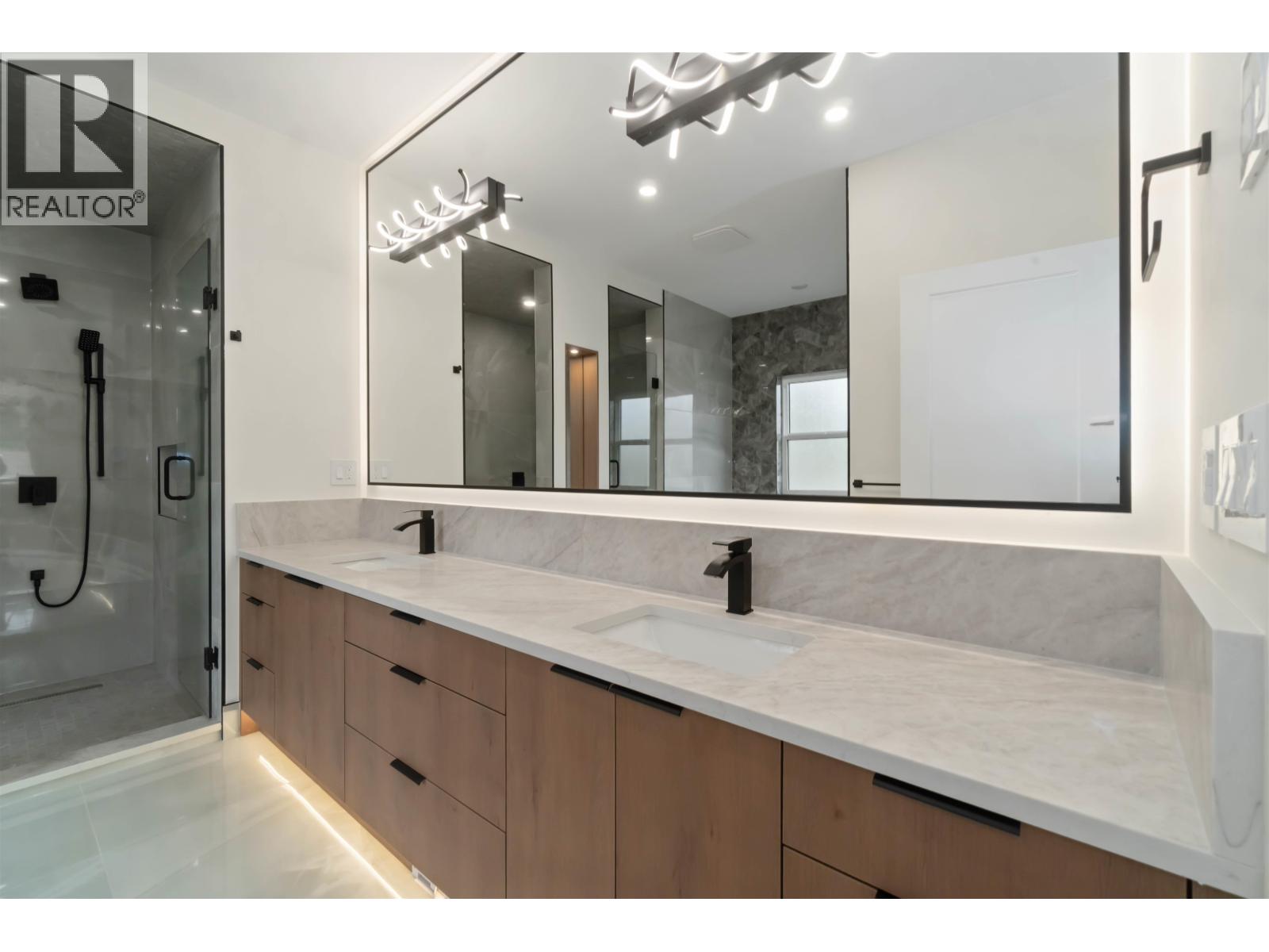 827 Atkins Street, Coquitlam, British Columbia  V3J 5Z6 - Photo 21 - R3105275