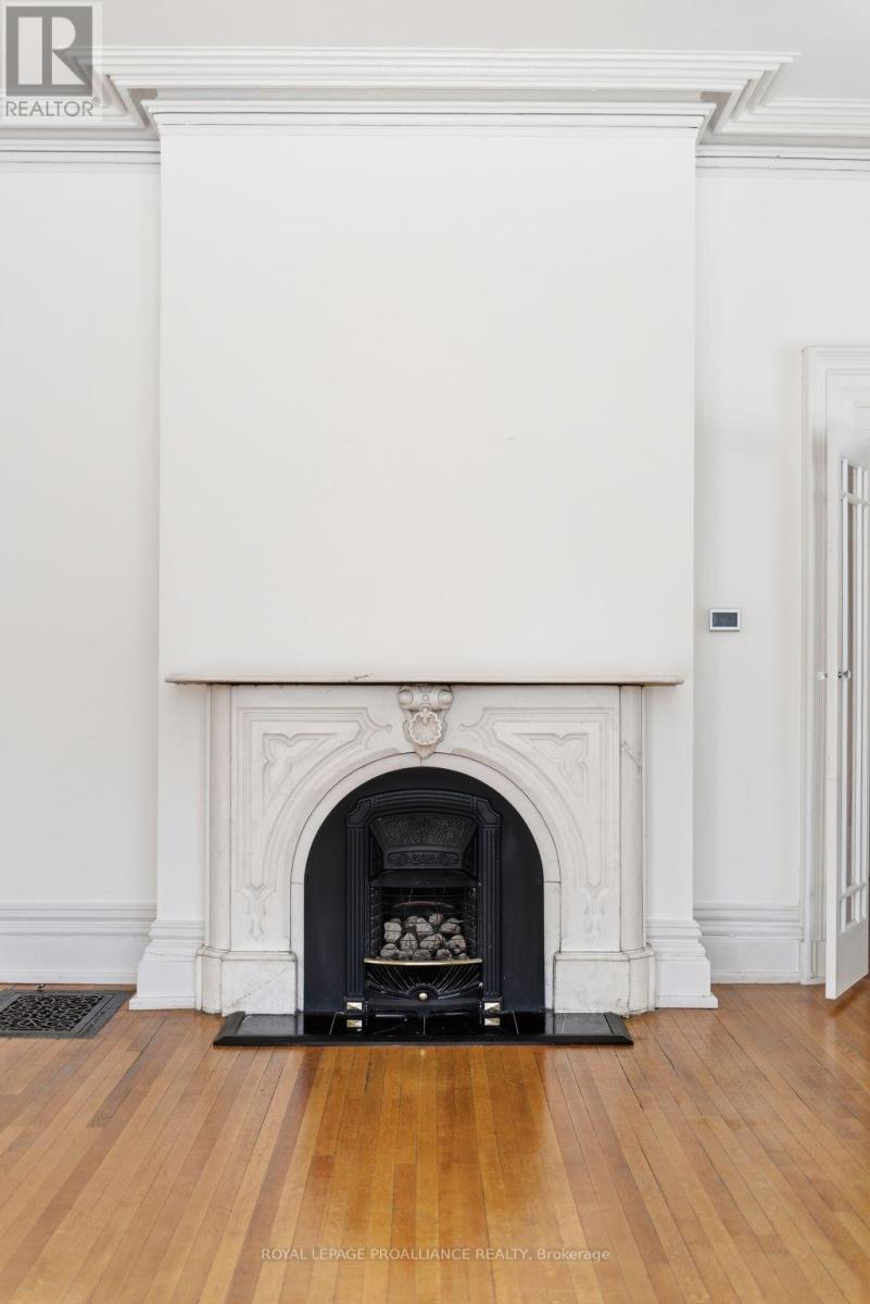 219 Charles Street, Belleville, Ontario  K8N 3M3 - Photo 19 - X12940882