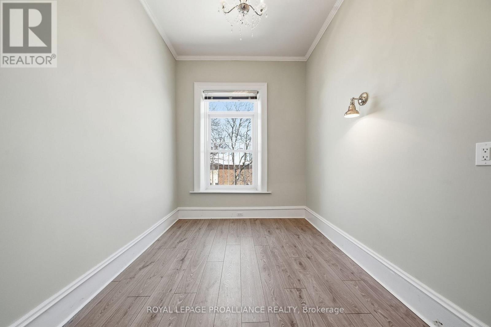 219 Charles Street, Belleville, Ontario  K8N 3M3 - Photo 35 - X12940882