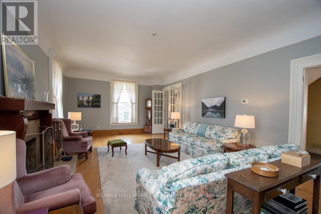 813 Water Street, Peterborough, Ontario  K9H 3N7 - Photo 14 - X12940918