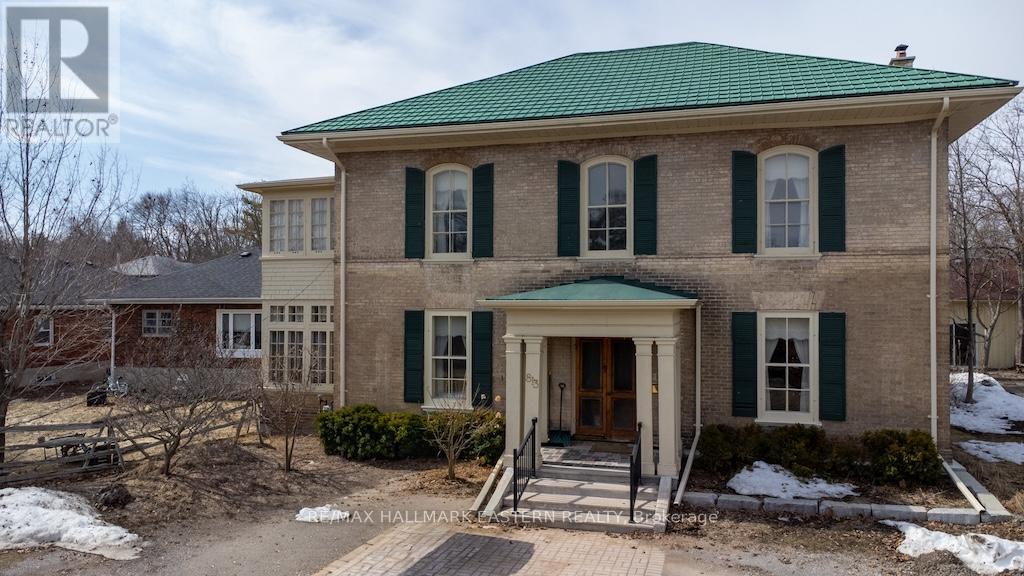 813 Water Street, Peterborough, Ontario  K9H 3N7 - Photo 3 - X12940918