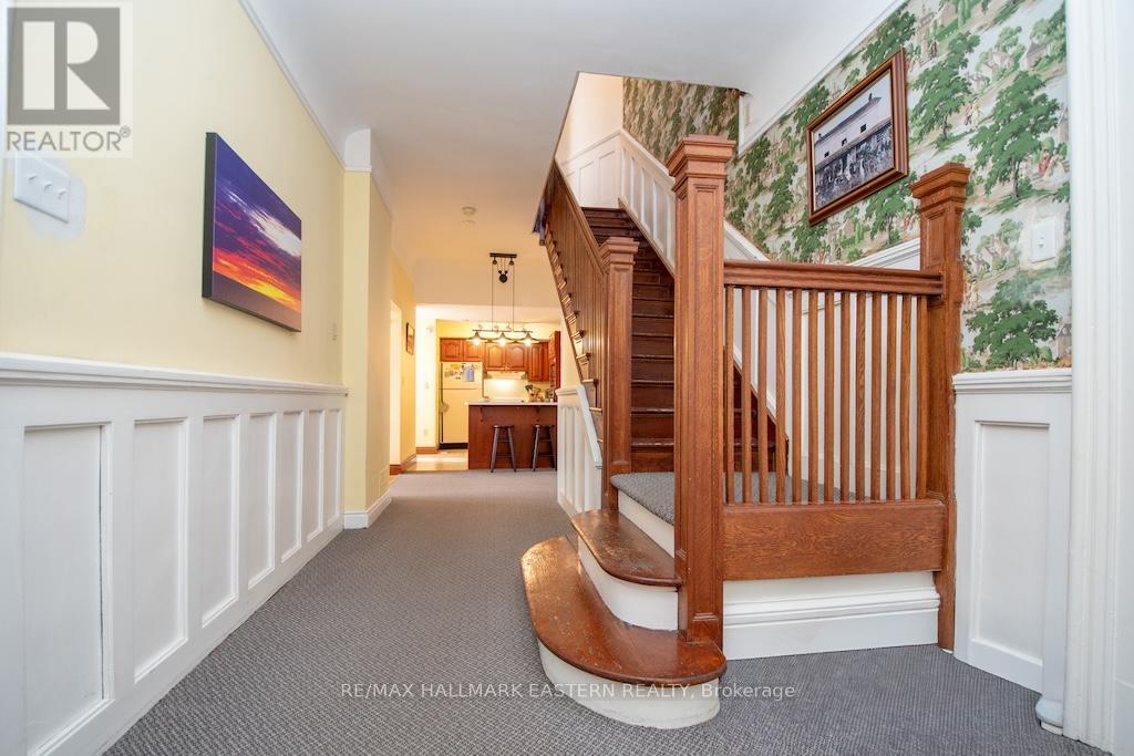 813 Water Street, Peterborough, Ontario  K9H 3N7 - Photo 7 - X12940918