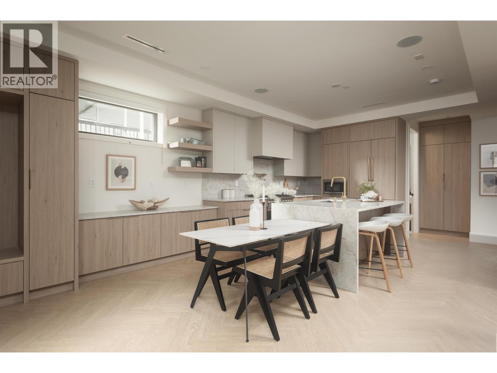 1 3393 VICTORIA DRIVE, Vancouver, British Columbia