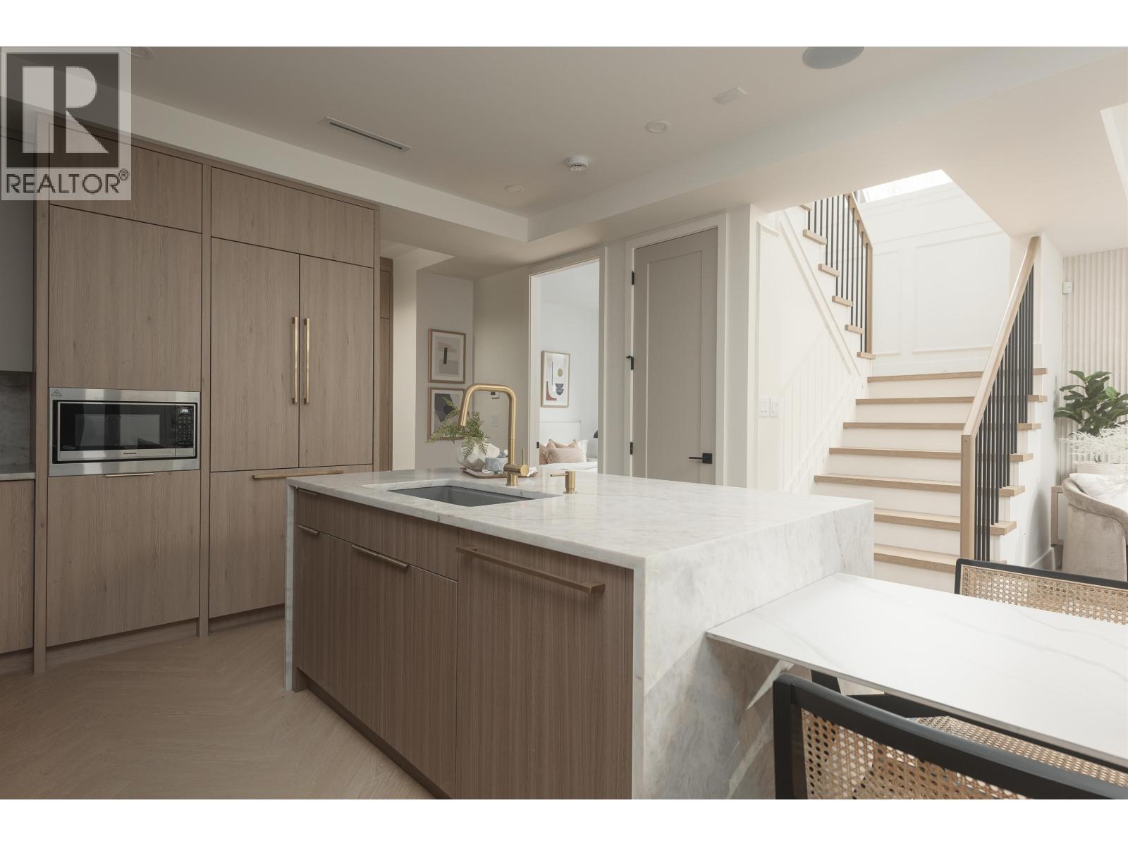 1 3393 Victoria Drive, Vancouver, British Columbia  V5N 4M3 - Photo 4 - R3104862