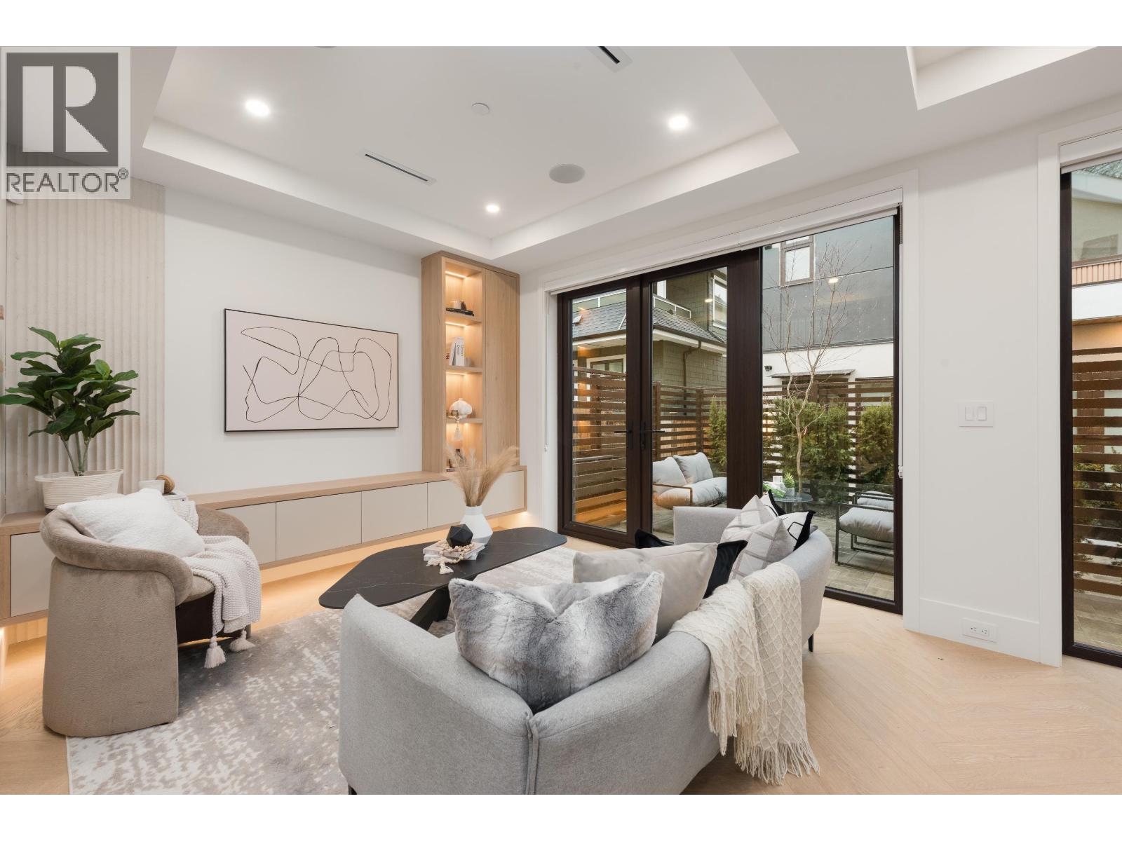 1 3393 Victoria Drive, Vancouver, British Columbia  V5N 4M3 - Photo 7 - R3104862