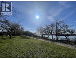 <div class="price">$2,990,000</div> 8208 Tugboat Place, Vancouver<br><div style="margin-bottom:8px;"><small>Lehomes Realty Premier</small></div><div class='bed_bath'>3 Bed | 4 Bath</div>