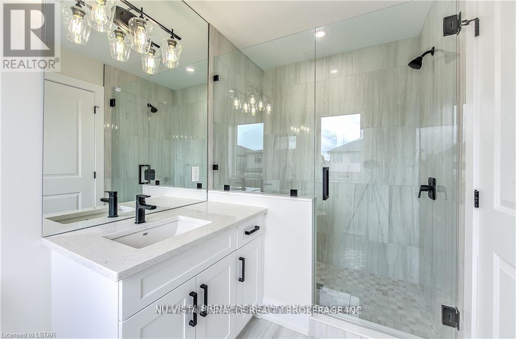 6497 Heathwoods Avenue, London South, Ontario  N6P 0J7 - Photo 13 - X12940880