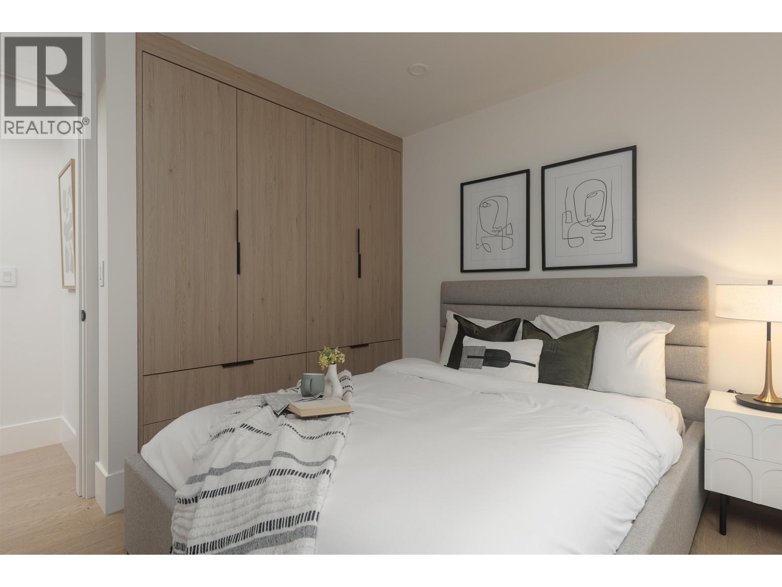 2 3393 Victoria Drive, Vancouver, British Columbia  V5N 4M3 - Photo 4 - R3104869