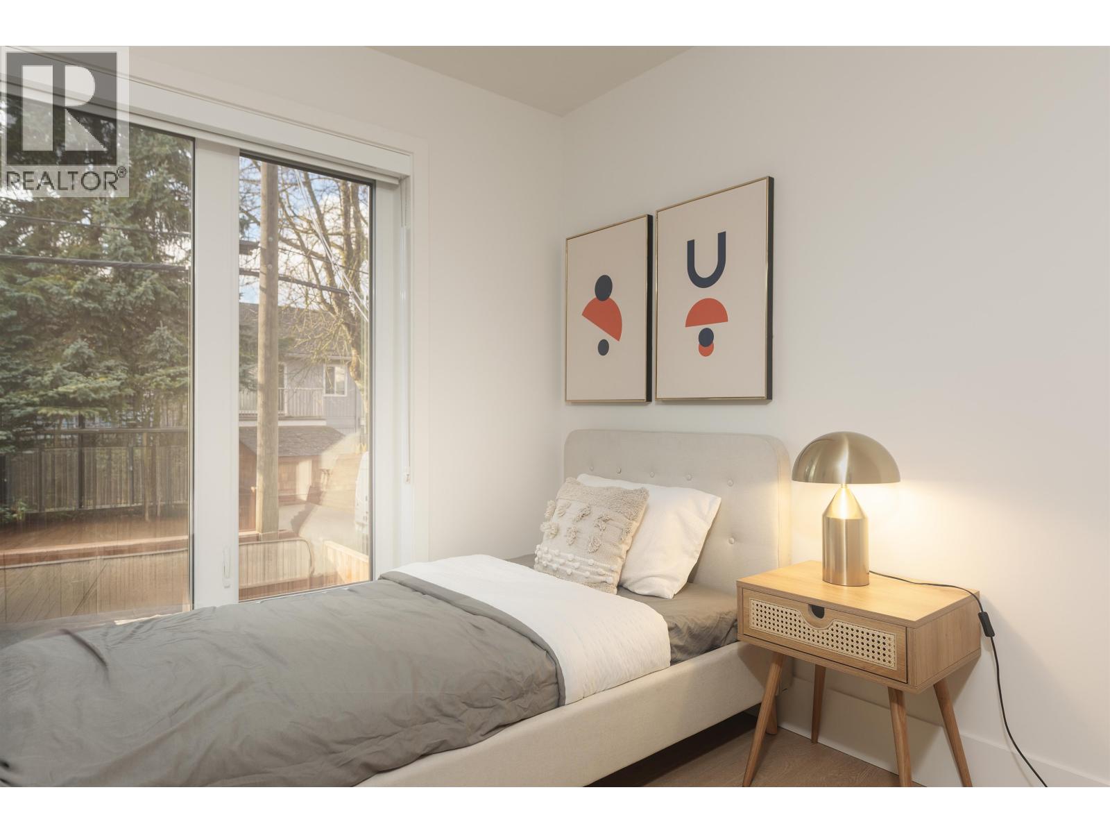 2 3393 Victoria Drive, Vancouver, British Columbia  V5N 4M3 - Photo 5 - R3104869