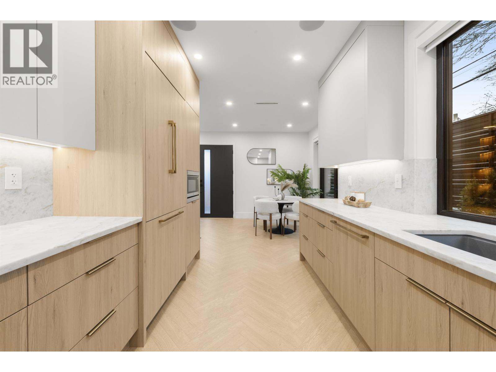 2 3393 Victoria Drive, Vancouver, British Columbia  V5N 4M3 - Photo 11 - R3104869