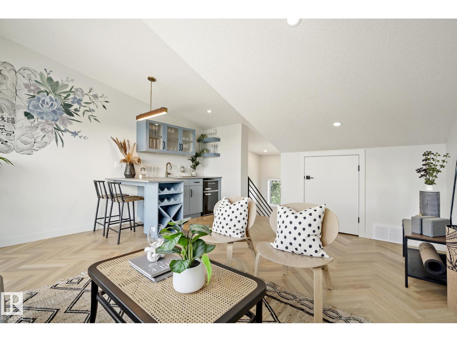 8803 Strathearn Dr Nw, Edmonton, Alberta  T6C 4C8 - Photo 40 - E4479900