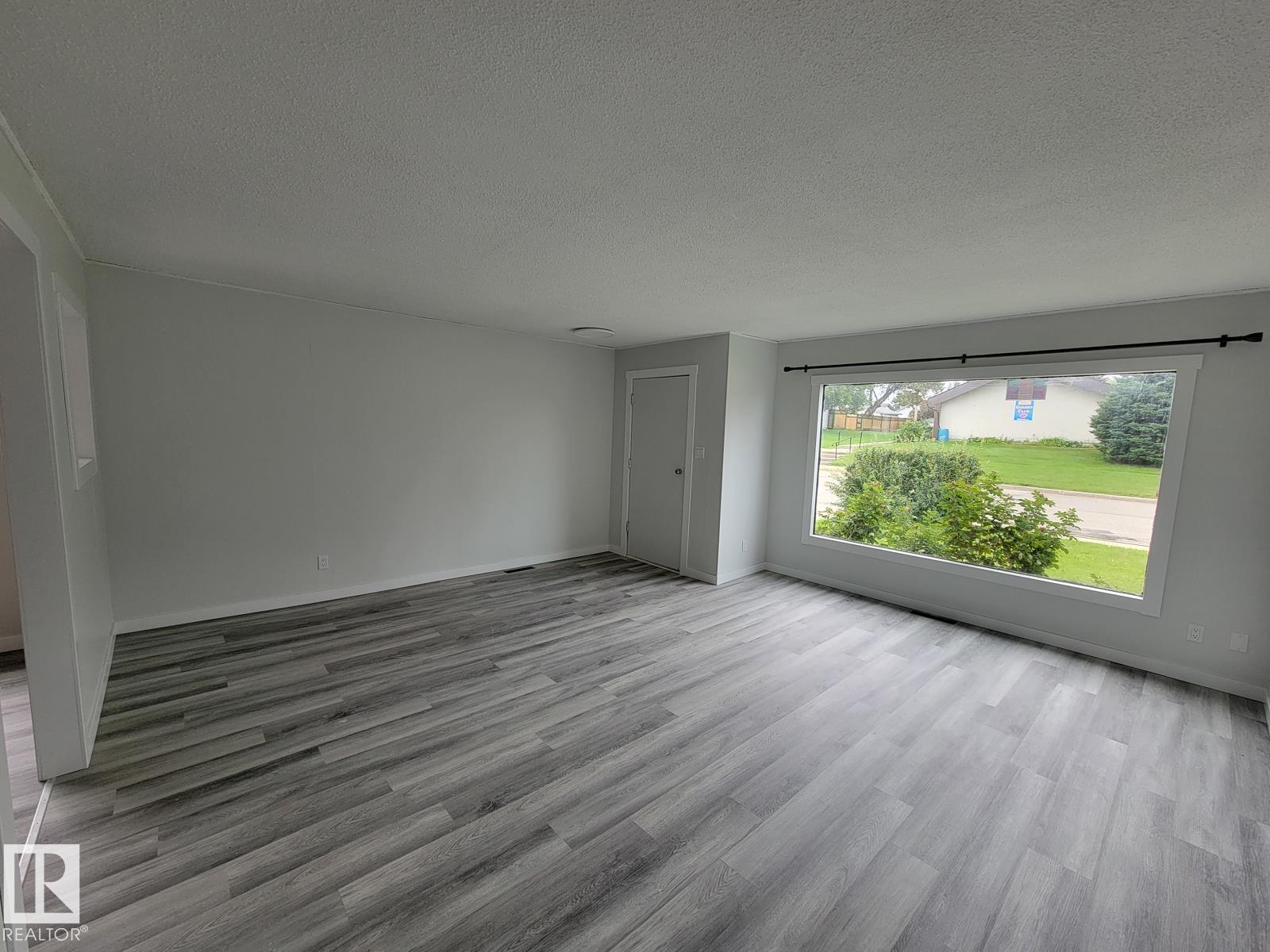 5028 49 Av, Onoway, Alberta  T0E 1V0 - Photo 7 - E4479901