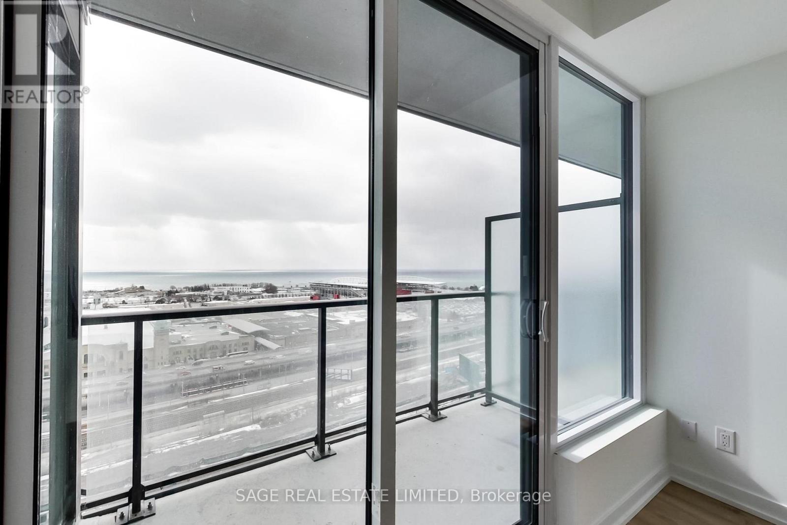 1712 - 135 East Liberty Street, Toronto, Ontario  M6K 0G7 - Photo 18 - C12940920