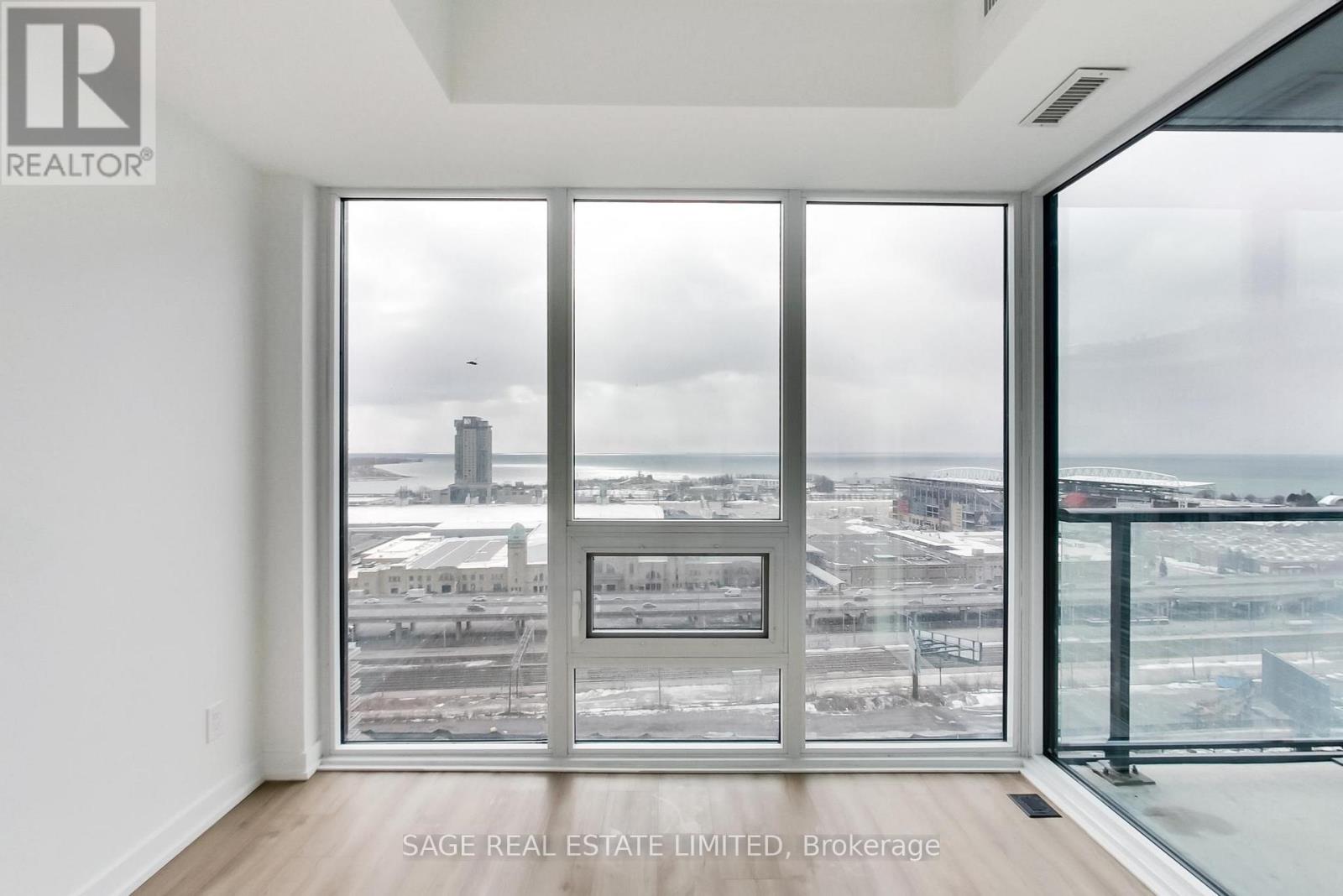 1712 - 135 East Liberty Street, Toronto, Ontario  M6K 0G7 - Photo 24 - C12940920