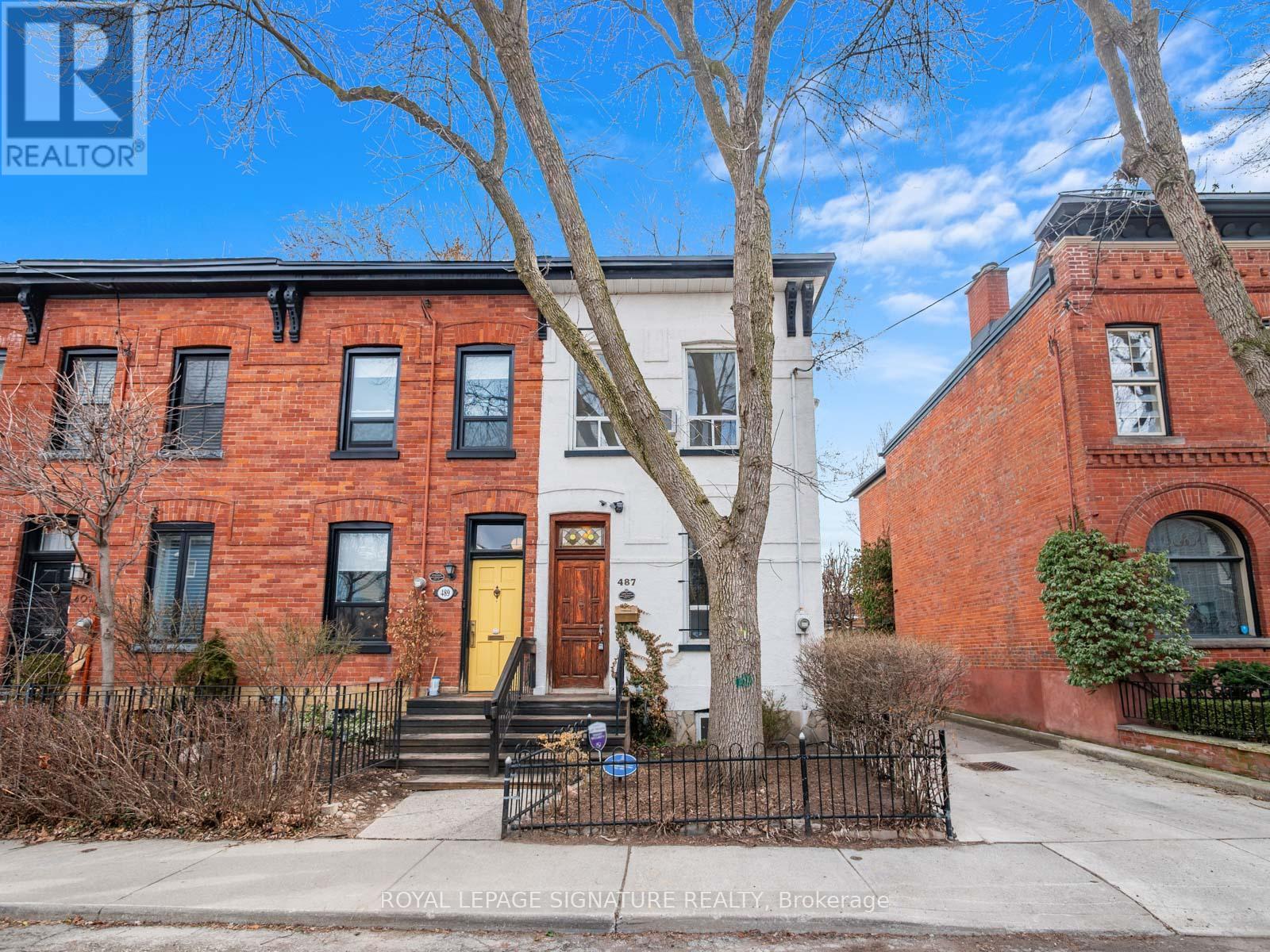 487 Sackville Street, Toronto, Ontario  M4X 1T6 - Photo 1 - C12940936