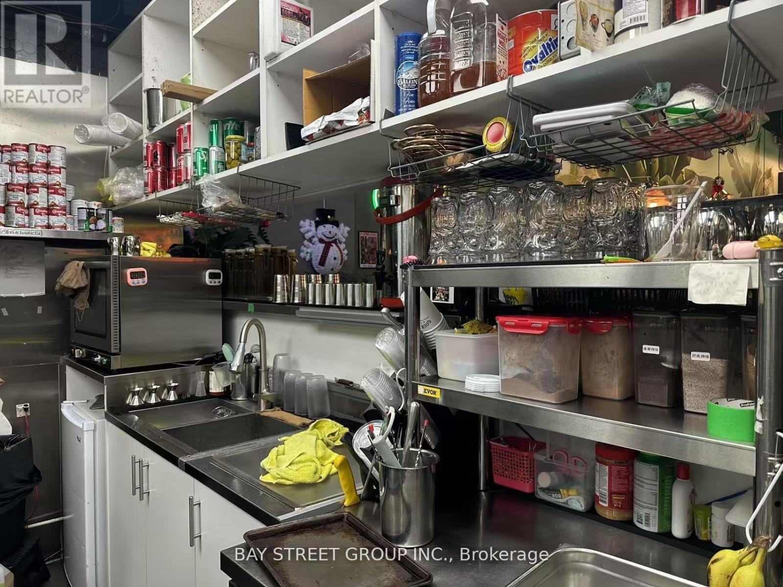 382 Spadina Avenue, Toronto, Ontario  M5T 2G5 - Photo 11 - C12940944