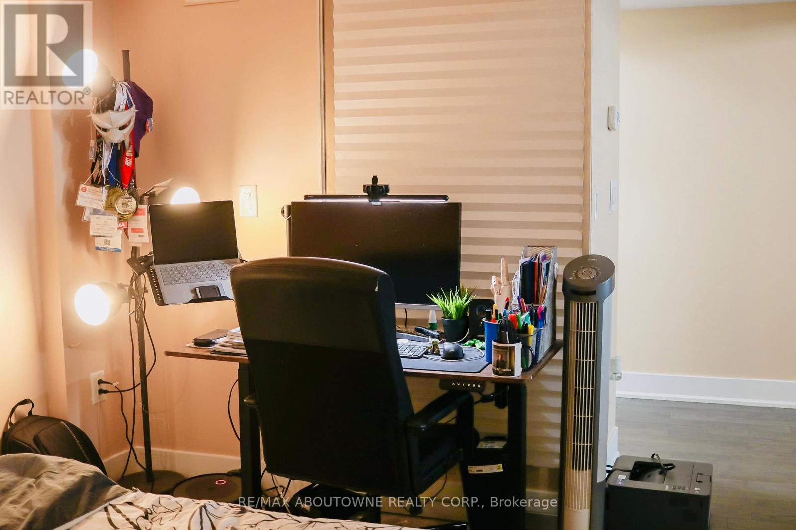 402 - 955 Bay Street, Toronto, Ontario  M5S 0C6 - Photo 17 - C12940968