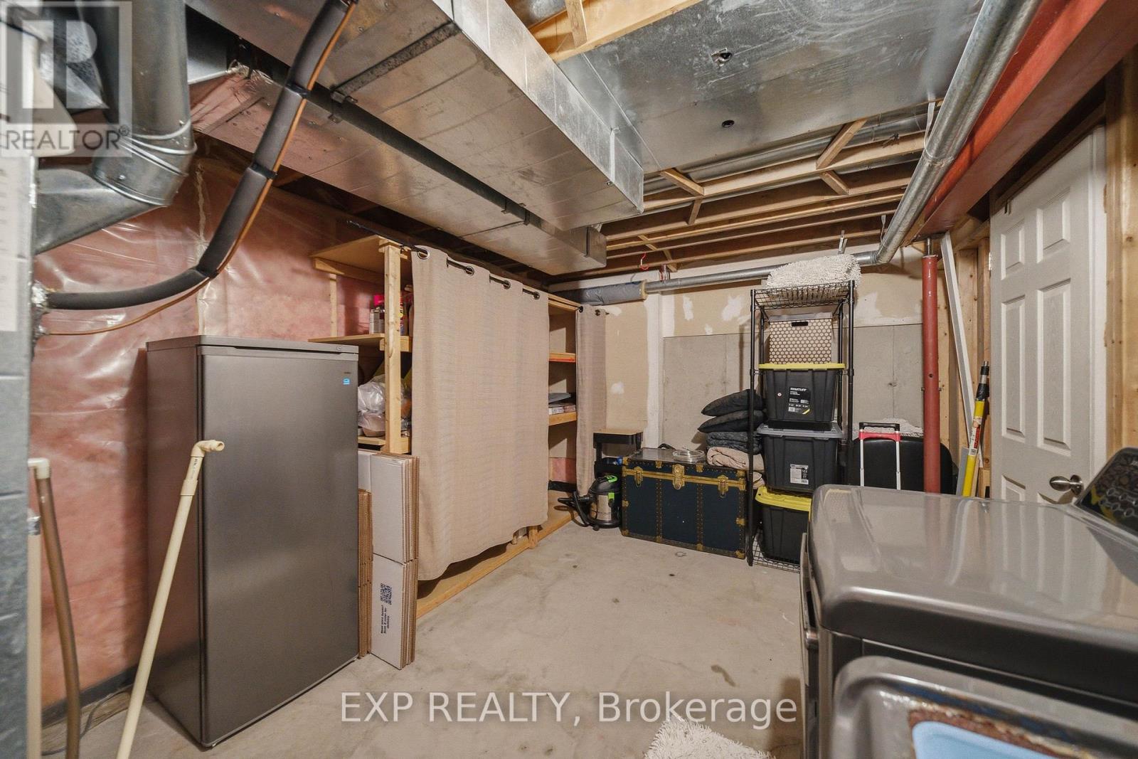 1832 Loranger Court, Ottawa, Ontario  K1C 7H6 - Photo 32 - X12940912