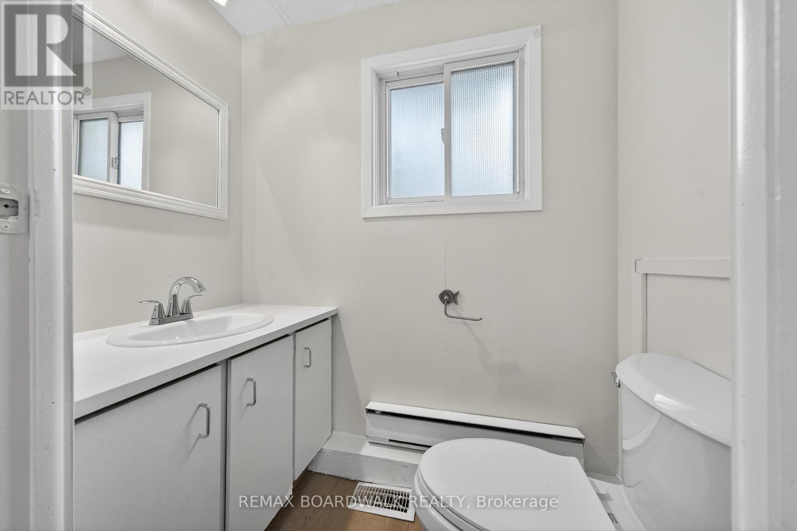 10 Fringewood Drive, Ottawa, Ontario  K2S 1T1 - Photo 20 - X12940950