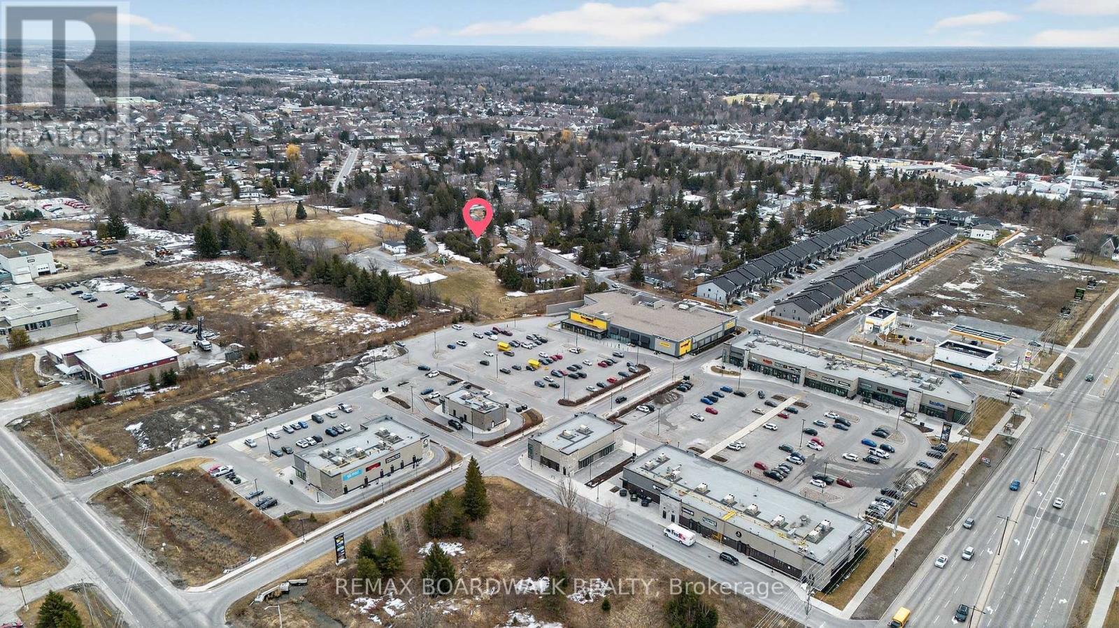 10 Fringewood Drive, Ottawa, Ontario  K2S 1T1 - Photo 31 - X12940950