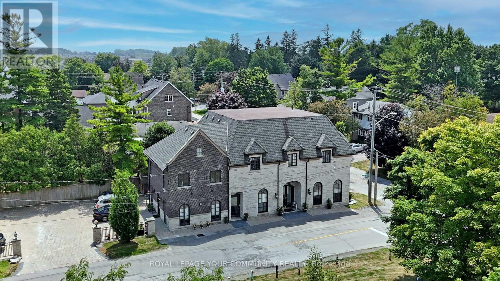 42 SOMERVILLE STREET, Whitchurch-Stouffville, Ontario