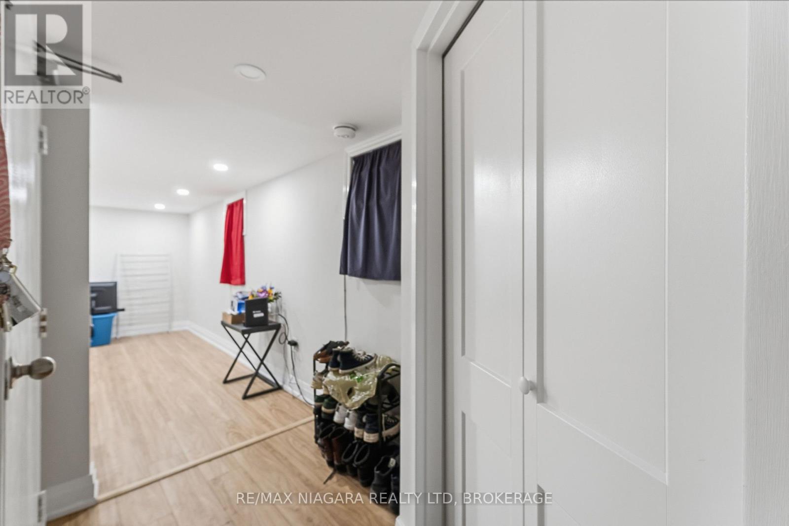 6 - 237 Church Street, St. Catharines, Ontario  L2R 3E8 - Photo 3 - X12940966