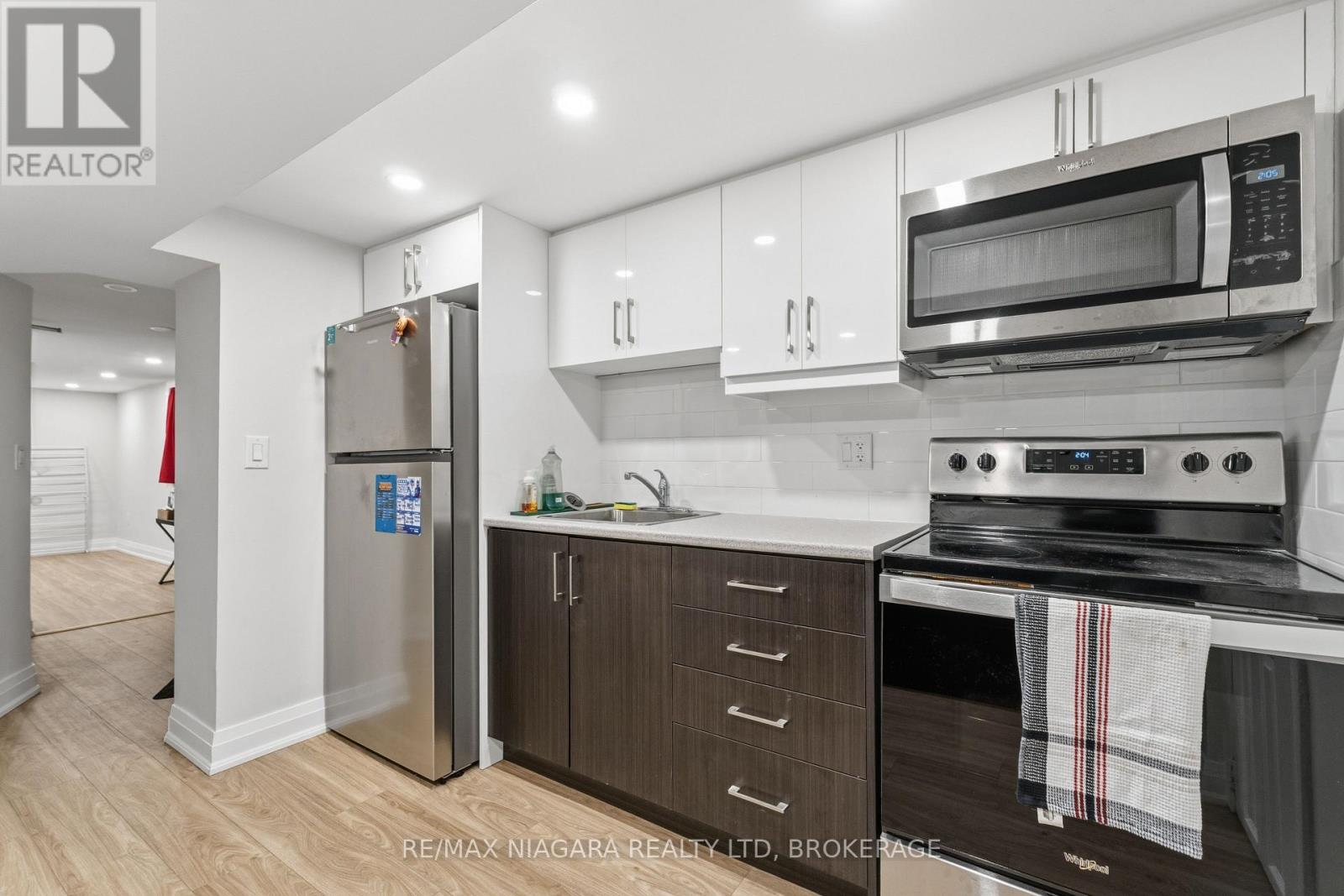 6 - 237 Church Street, St. Catharines, Ontario  L2R 3E8 - Photo 7 - X12940966