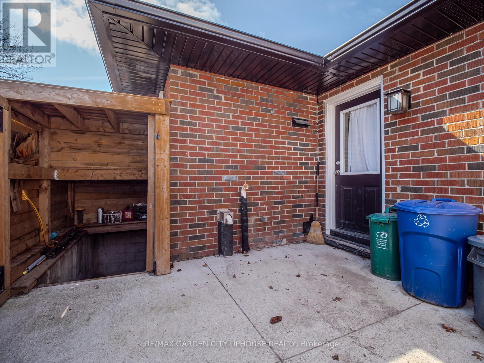 190 First Street Louth Street, St. Catharines, Ontario  L2S 0A6 - Photo 28 - X12940976