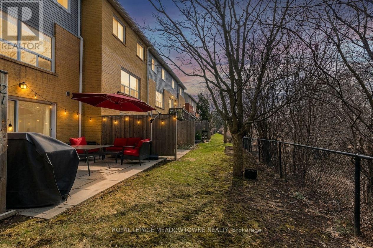 21 - 2300 Brays Lane, Oakville, Ontario  L6M 3J9 - Photo 45 - W12940620