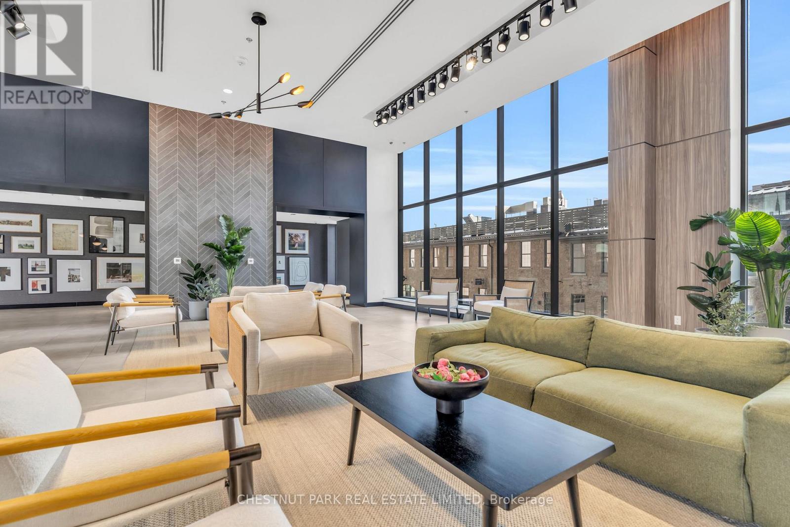 2001 - 15 Glebe Street, Cambridge, Ontario N1S 0C3 - Photo 40 - X12367146