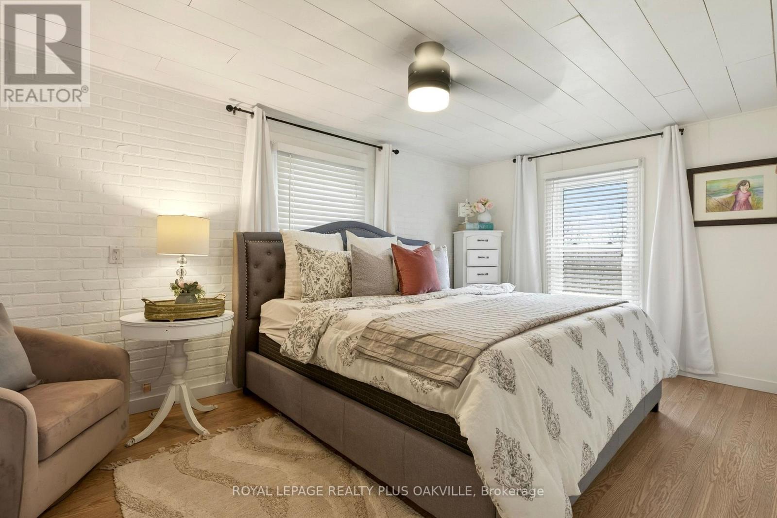 381 Elizabeth Street, Grimsby, Ontario  L3M 3K6 - Photo 29 - X12848798