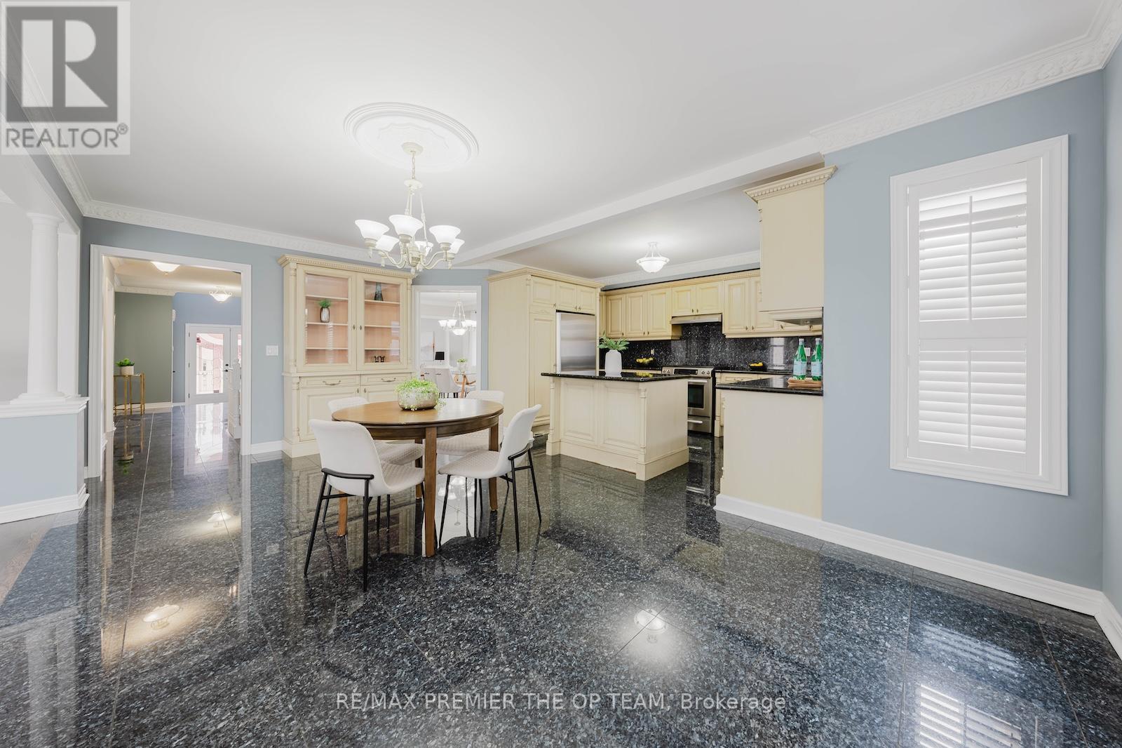 16 St Michele Place, Vaughan, Ontario  L4H 1H3 - Photo 14 - N12940898