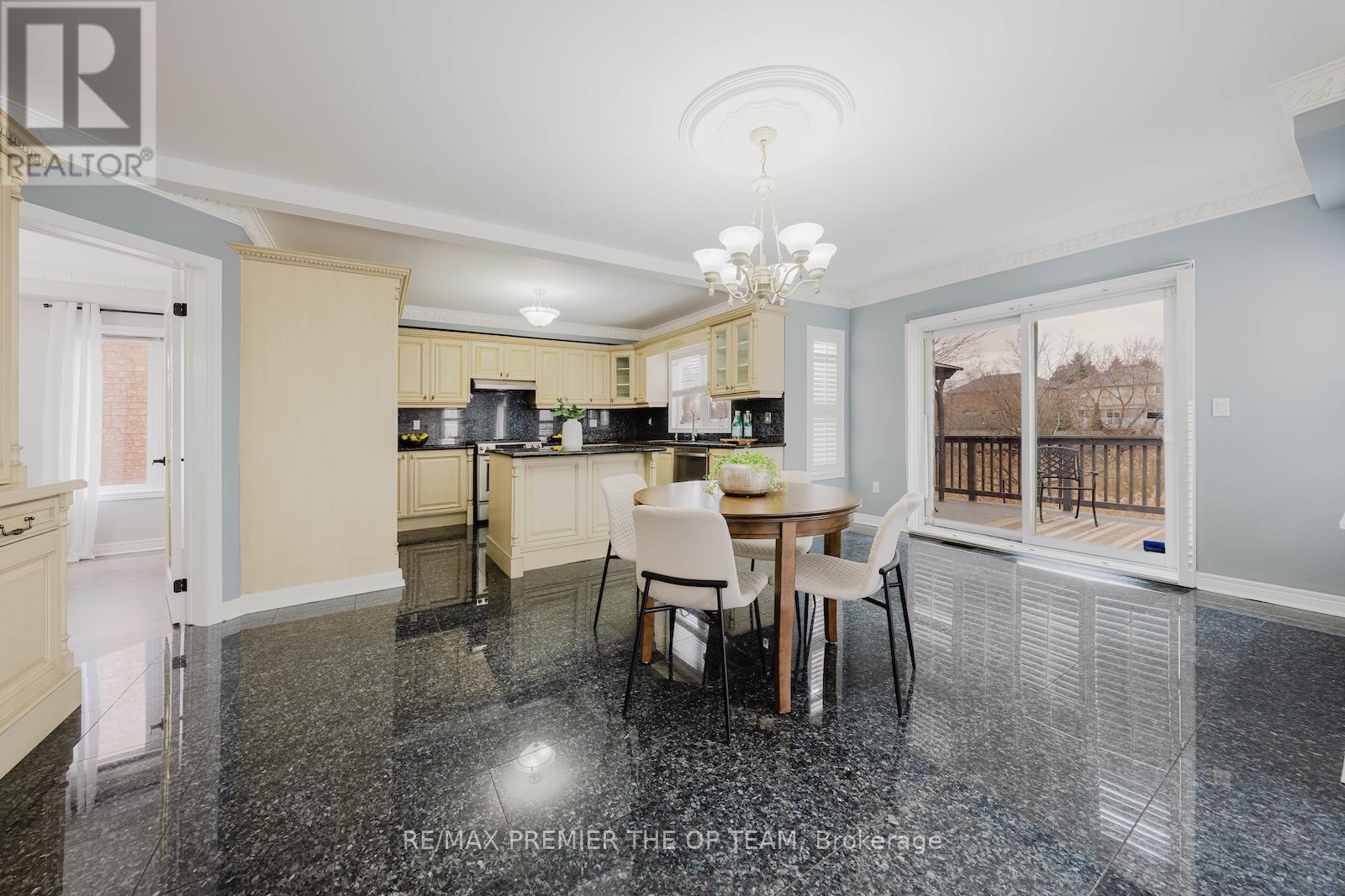 16 St Michele Place, Vaughan, Ontario  L4H 1H3 - Photo 19 - N12940898